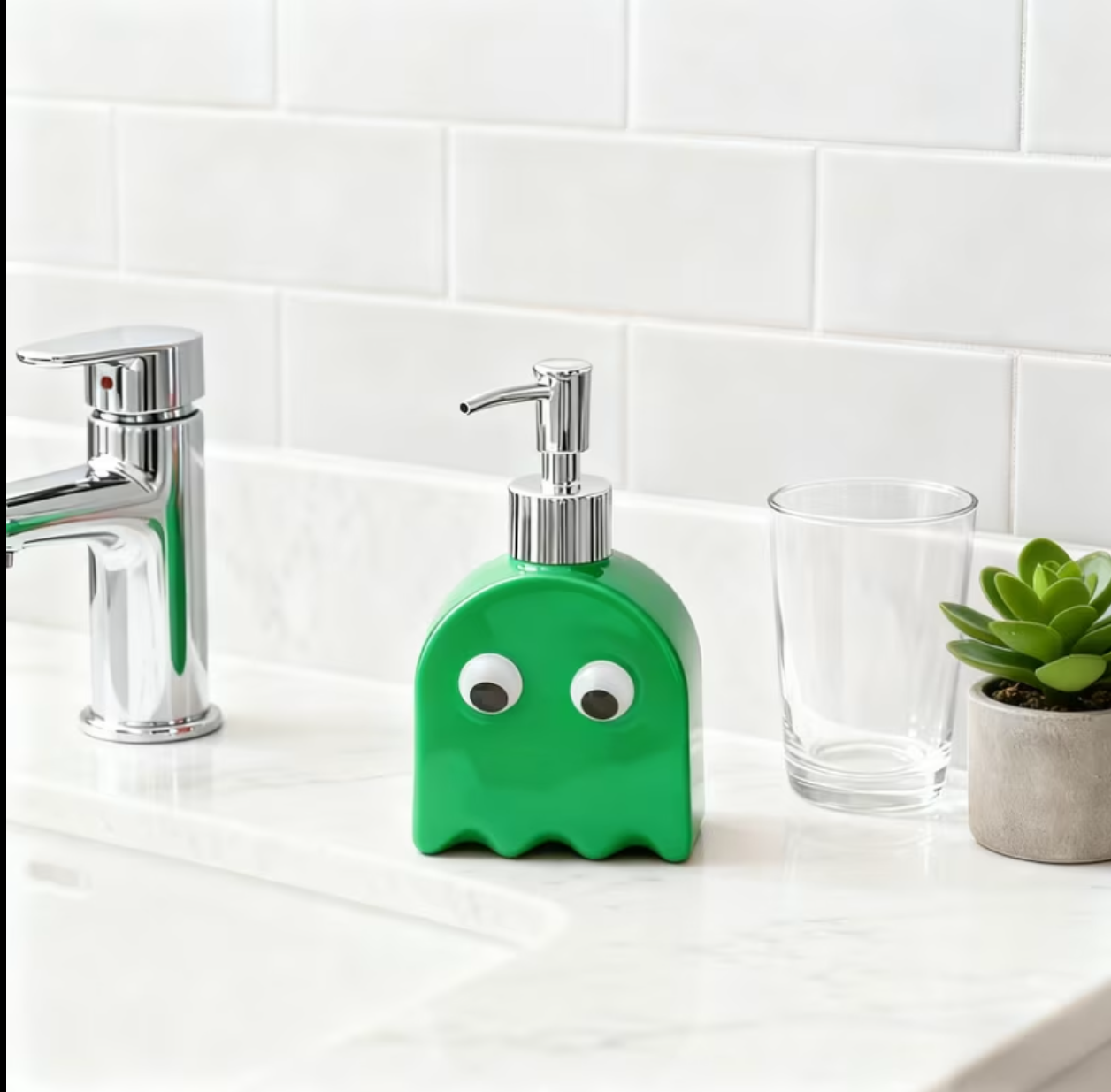 Sabi Style Simulated Rock Shape Ceramic Soap Pump Dispenser 
موزع صابون سيراميك بتصميم حجر طبيعي – أسلوب سابي